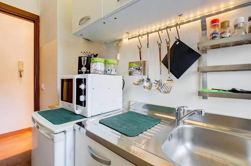 The Librari Apartment Rome 0*,  Italy