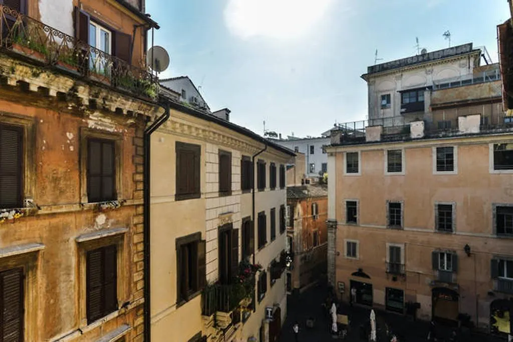 The Librari Apartment Roma 0*,  Italia